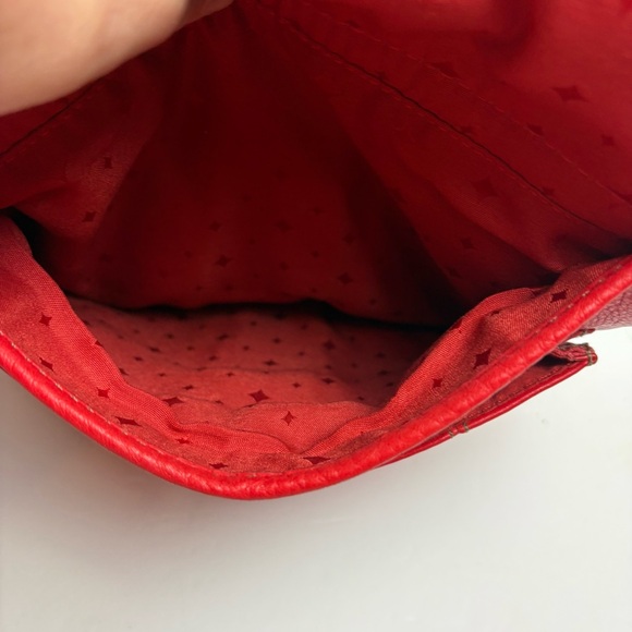 Fossil Red Leather Crossbody Bag with Exterior Pockets Y2K - Picture 9 of 13